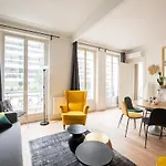 2 Bedroom Appartement Near Tour Eiffel & Trocadero