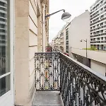 2 Bedroom Appartement Near Tour Eiffel & Trocadero